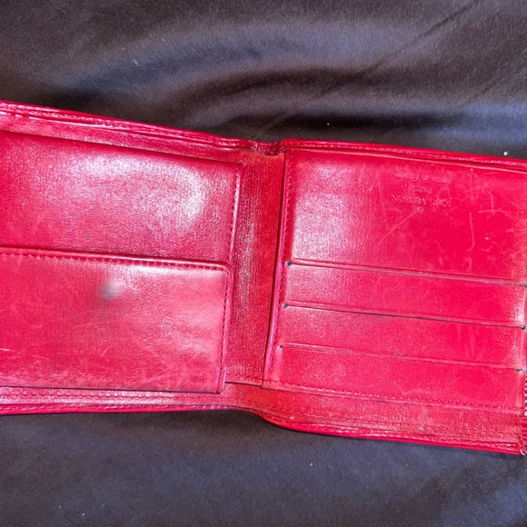 LV bi fold wallet - Picture 3 of 3